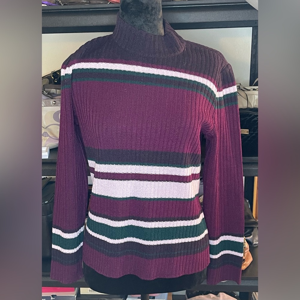 ST JOHN SPORT BY MARIE GRAY SWEATER